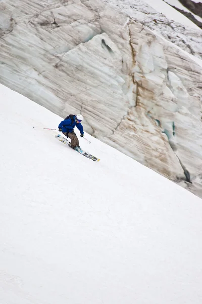 Freeriders on the slope — Stock Photo, Image