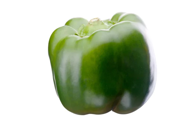 Zielona papryka na białym tle — Zdjęcie stockowe