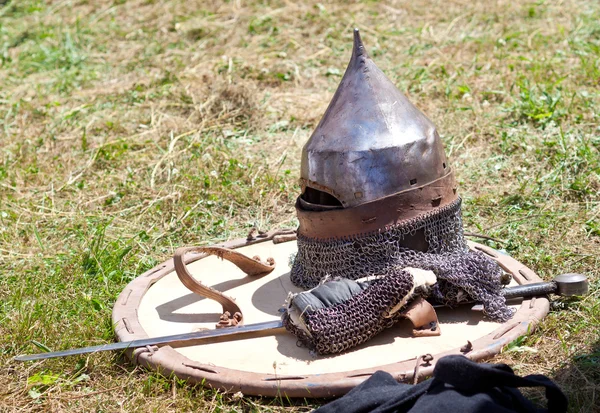 Helmet, shield and sword — Stock Photo, Image