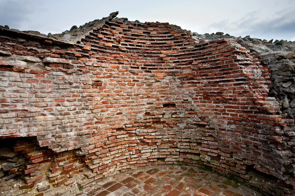 Ruines de la forteresse de Vlad Tepes — Photo