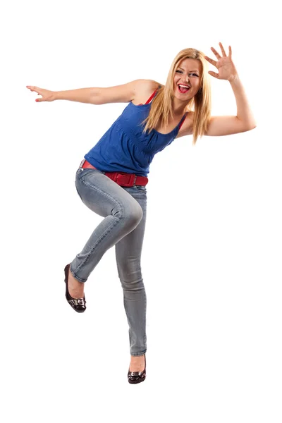 Fröhliches blondes Mädchen tanzt — Stockfoto