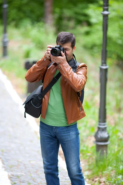 Photographer outdoors — Stock Photo, Image