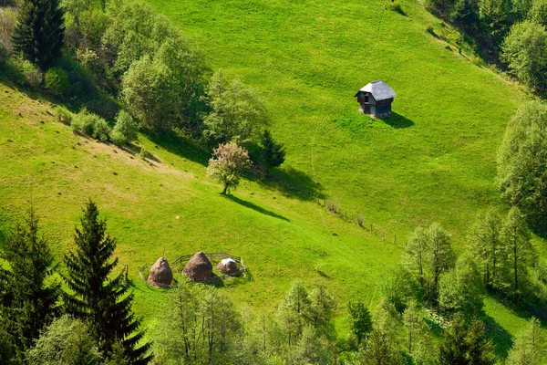 Oldtimer-Haus am Berg — Stockfoto