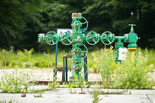 Стара газова клапанна система — стокове фото