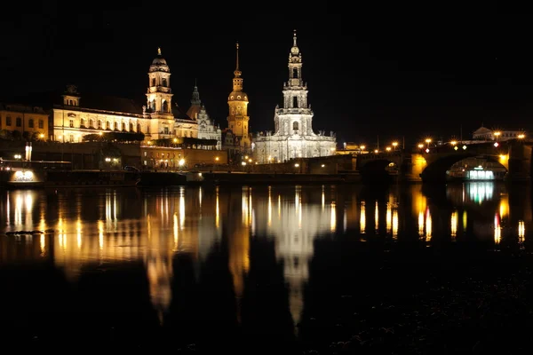 Dresden di malam hari Stok Gambar Bebas Royalti
