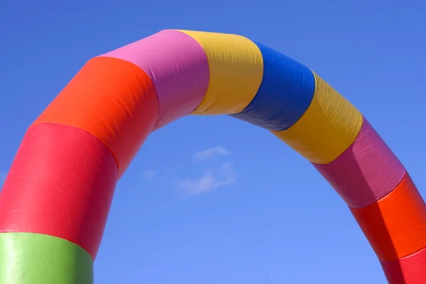 Arco inflável colorido — Fotografia de Stock