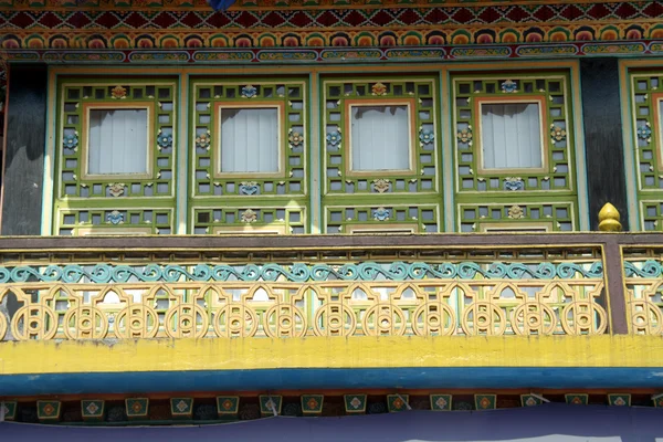 Окно монастыря — стоковое фото