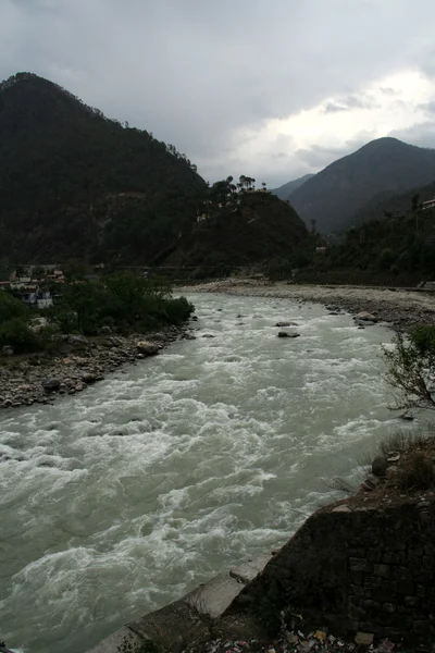 강 Bhagirathi — 스톡 사진