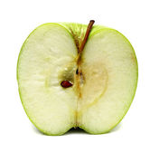 zelené jablko je v řezu