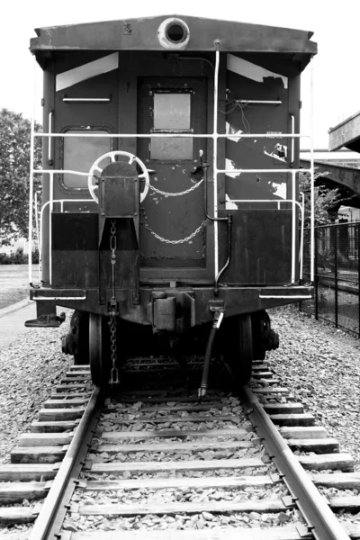 Πίσω όψη της ένα σιδηροδρομικό βαγόνι σιδηροδρομικών υπαλλήλων — Φωτογραφία Αρχείου