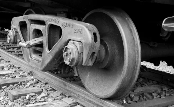 トラックに列車の車輪 — ストック写真