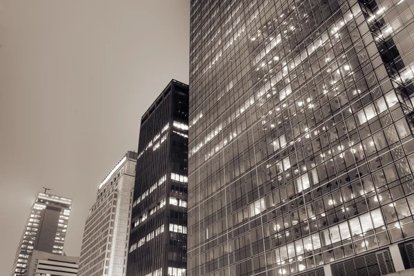 Stadsbilden i moderna byggnaden exteriör — Stockfoto