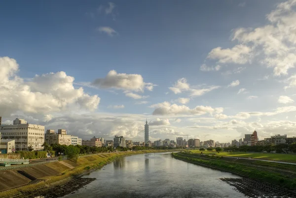 Panoramę miasta w Tajpej — Zdjęcie stockowe