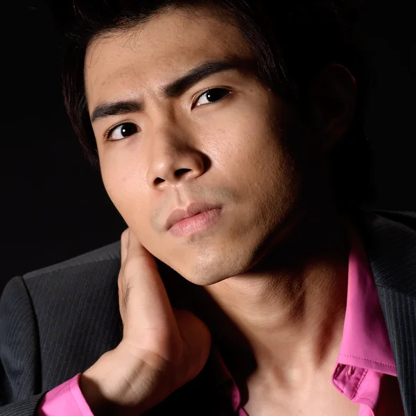 Fresco asiático joven hombre de negocios —  Fotos de Stock