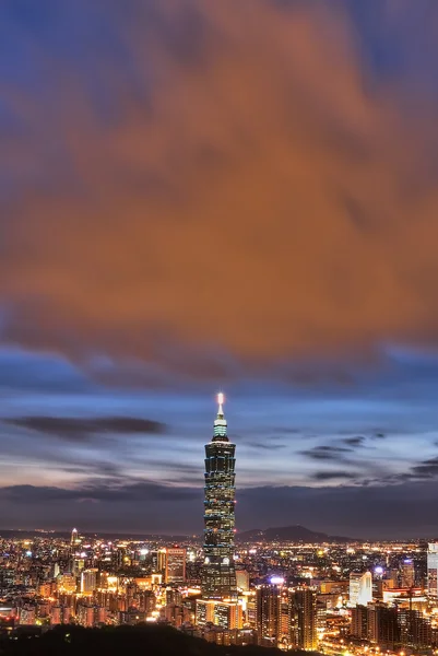 Taipei stad nacht — Stockfoto