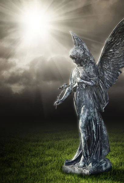 Религиозный ангел — стоковое фото