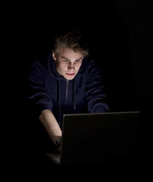Człowiek z komputerem — Zdjęcie stockowe