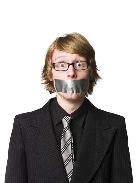 Hombre con cinta adhesiva sobre su boca — Foto de Stock