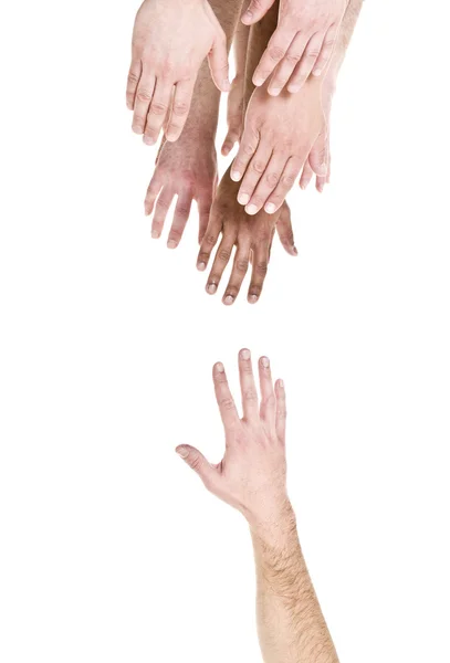 Hand sträcker ut handen efter hjälp — Stockfoto