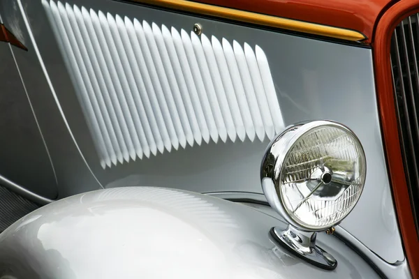 Stary samochód srebrny szczegóły — Zdjęcie stockowe