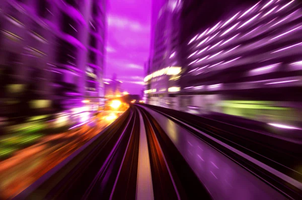 Urban natt trafikerar — Stockfoto