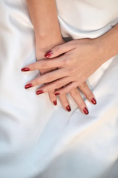 Le mani della sposa — Foto Stock