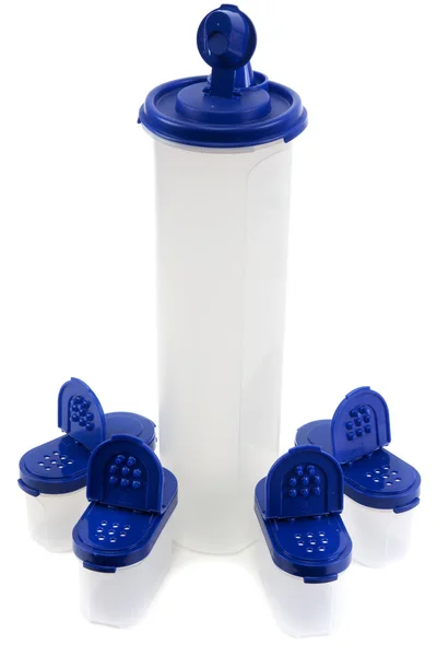 Saltcellar i butelki z tworzyw sztucznych — Zdjęcie stockowe