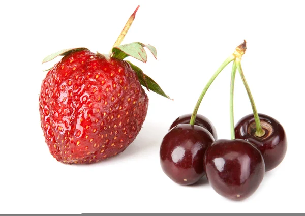 Jordgubbar och sötkörsbär — Stockfoto