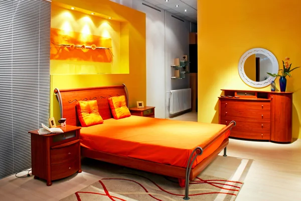 Gelbes Schlafzimmer — Stockfoto