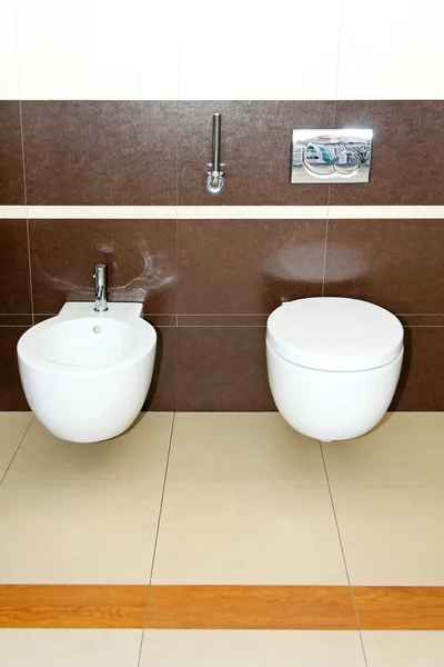 棕色厕所 — 图库照片