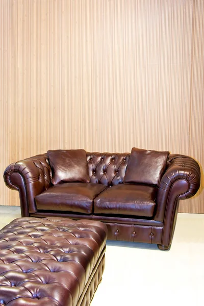 Sofa skórzana — Zdjęcie stockowe