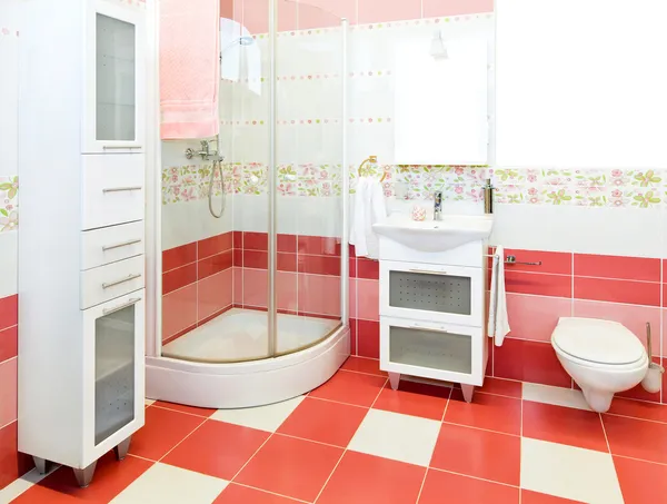 粉红色浴室 — 图库照片