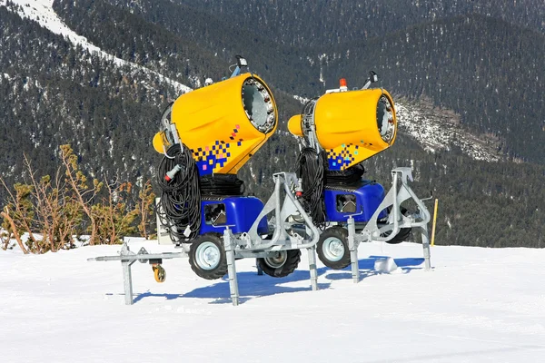 Snow cannons 2 — Stock Photo, Image