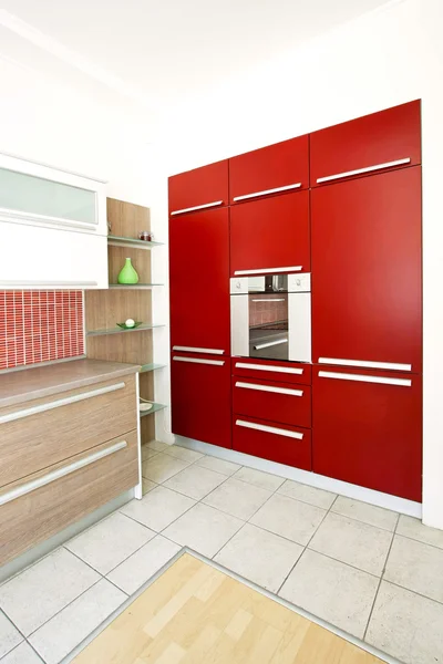 红色烤箱角度 — 图库照片