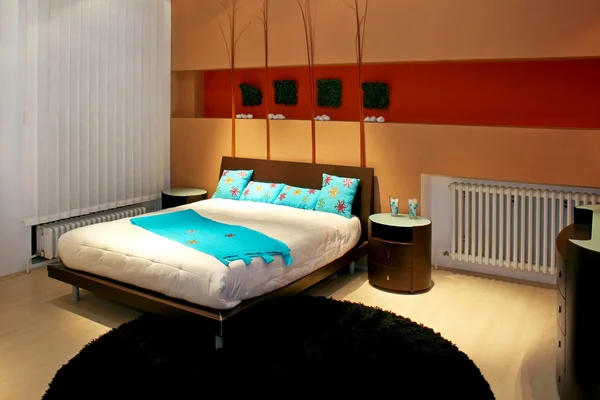 Kamar tidur dengan warna biru — Stok Foto