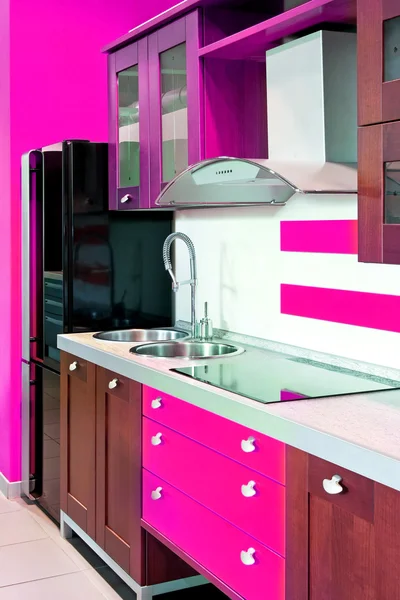Angolo cucina rosa — Foto Stock