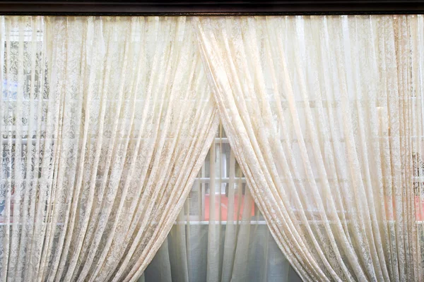 旧窗帘 — 图库照片