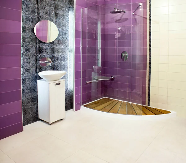 紫色淋浴 — 图库照片