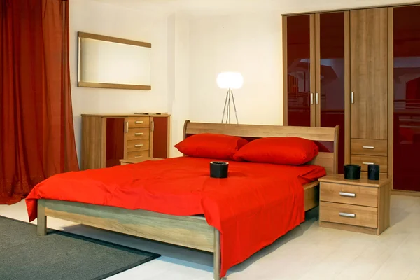 Kırmızı yatak odası — Stok fotoğraf