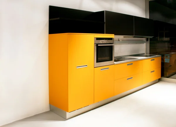Ângulo de cozinha amarelo — Fotografia de Stock