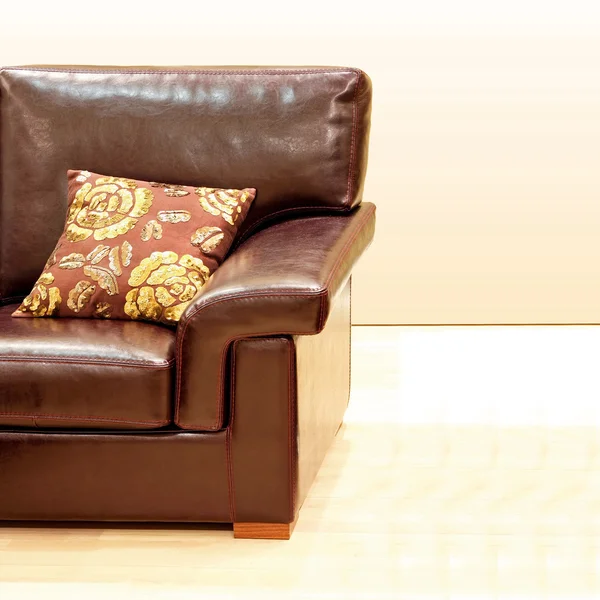 Leather sofa — Stock Photo, Image