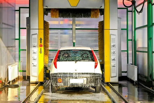 Carwash machine — Stockfoto