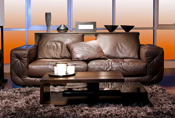 Brun soffa — Stockfoto
