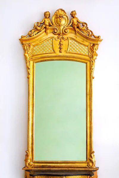 金色的镜子 — 图库照片