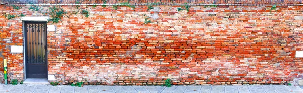 Bakstenen muur — Stockfoto