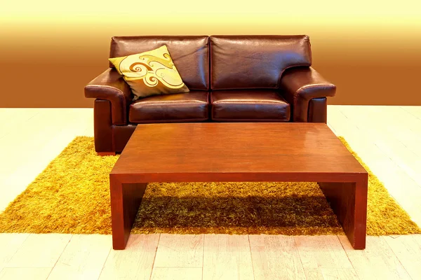 Sofá de couro — Fotografia de Stock