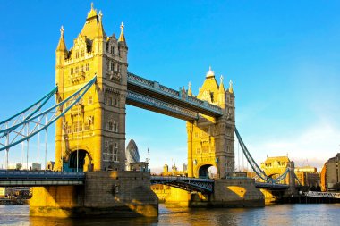 Sunset Tower Bridge