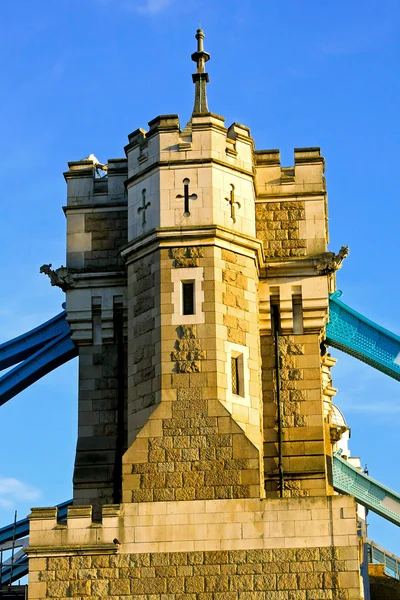 Pfeiler der Turmbrücke — Stockfoto
