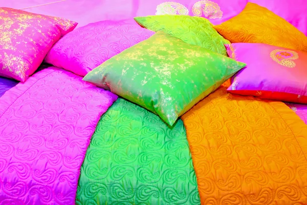 Kolorowe poduszki — Zdjęcie stockowe