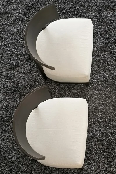 Due sedie — Foto Stock